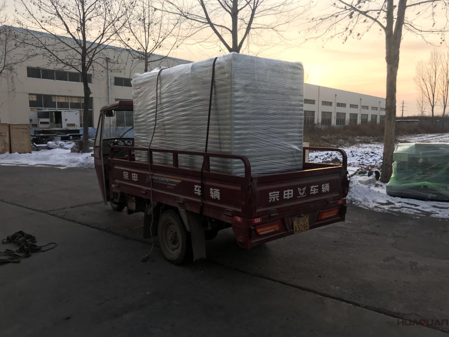   華全動(dòng)力75kw柴油發(fā)電機(jī)組于1月24日發(fā)往江蘇